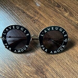 Gucci L'Aveugle Par Amour Round Sunglasses
